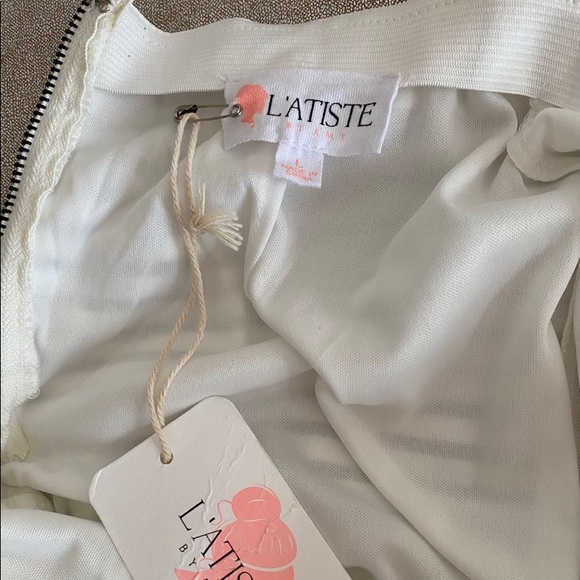 Sexy White Skirt Latiste By Amy size L NWT - Picture 3 of 11